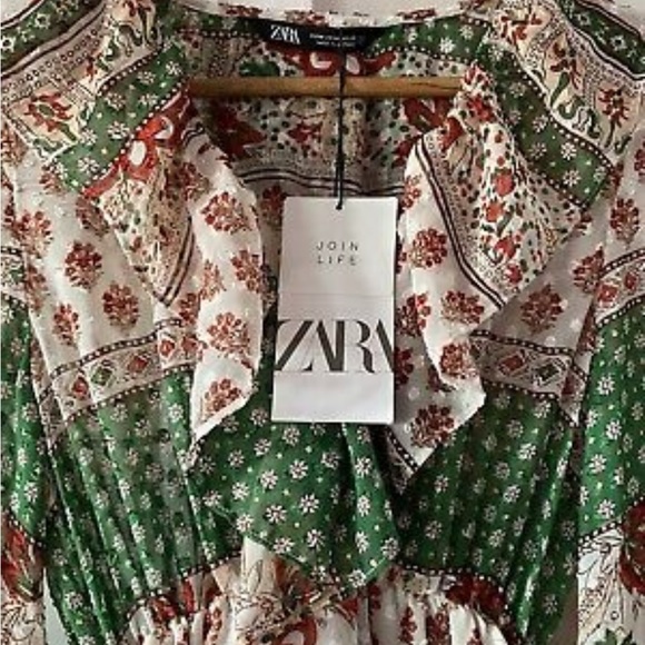 Zara Ruffled Dress - Picture 6 of 7